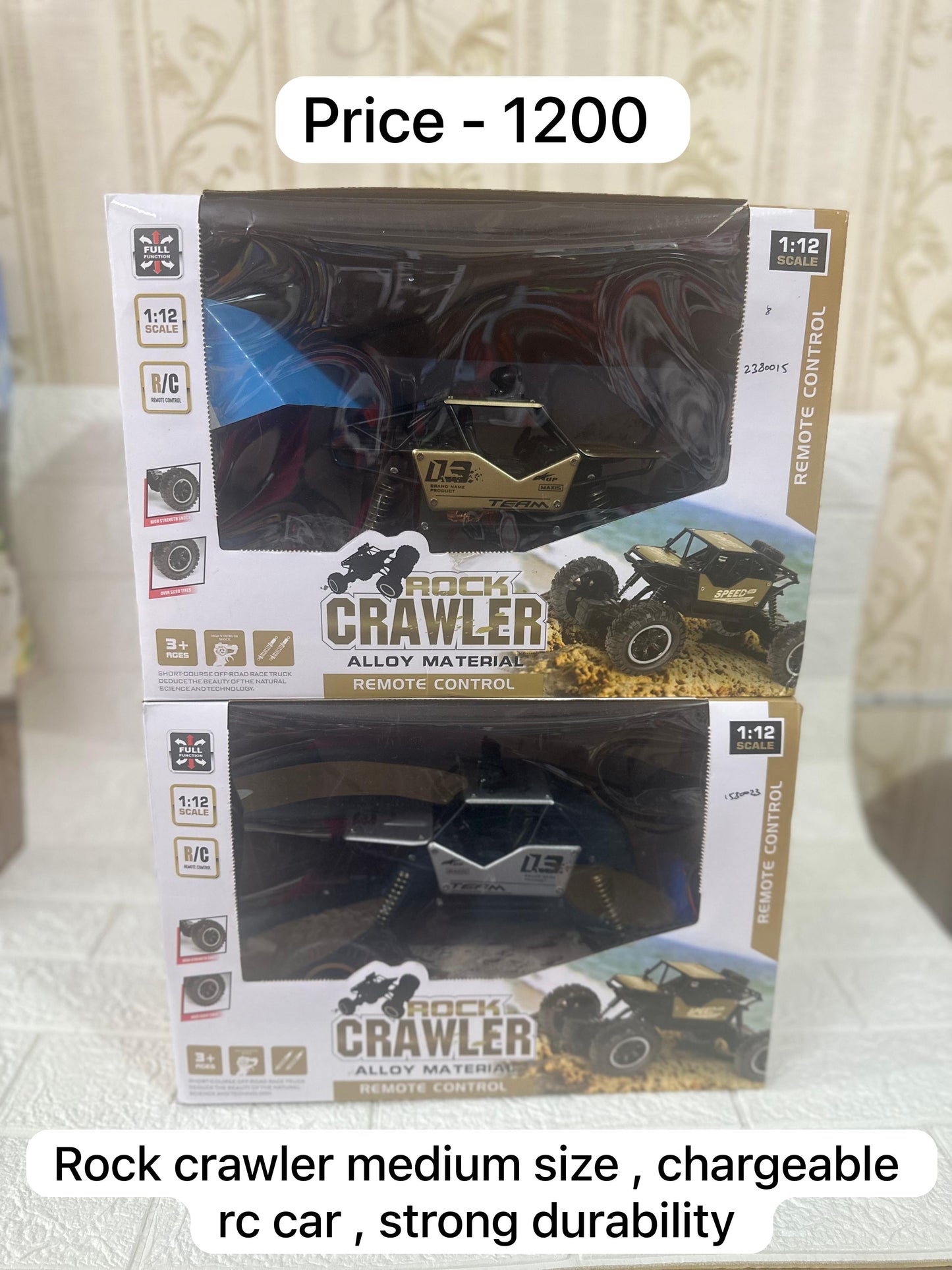 RC Remote Control Rock Crawler Four Wheel Drive 1:12 Metal Alloy Body Remote Control Rock Climber High Speed Monster Racing Car