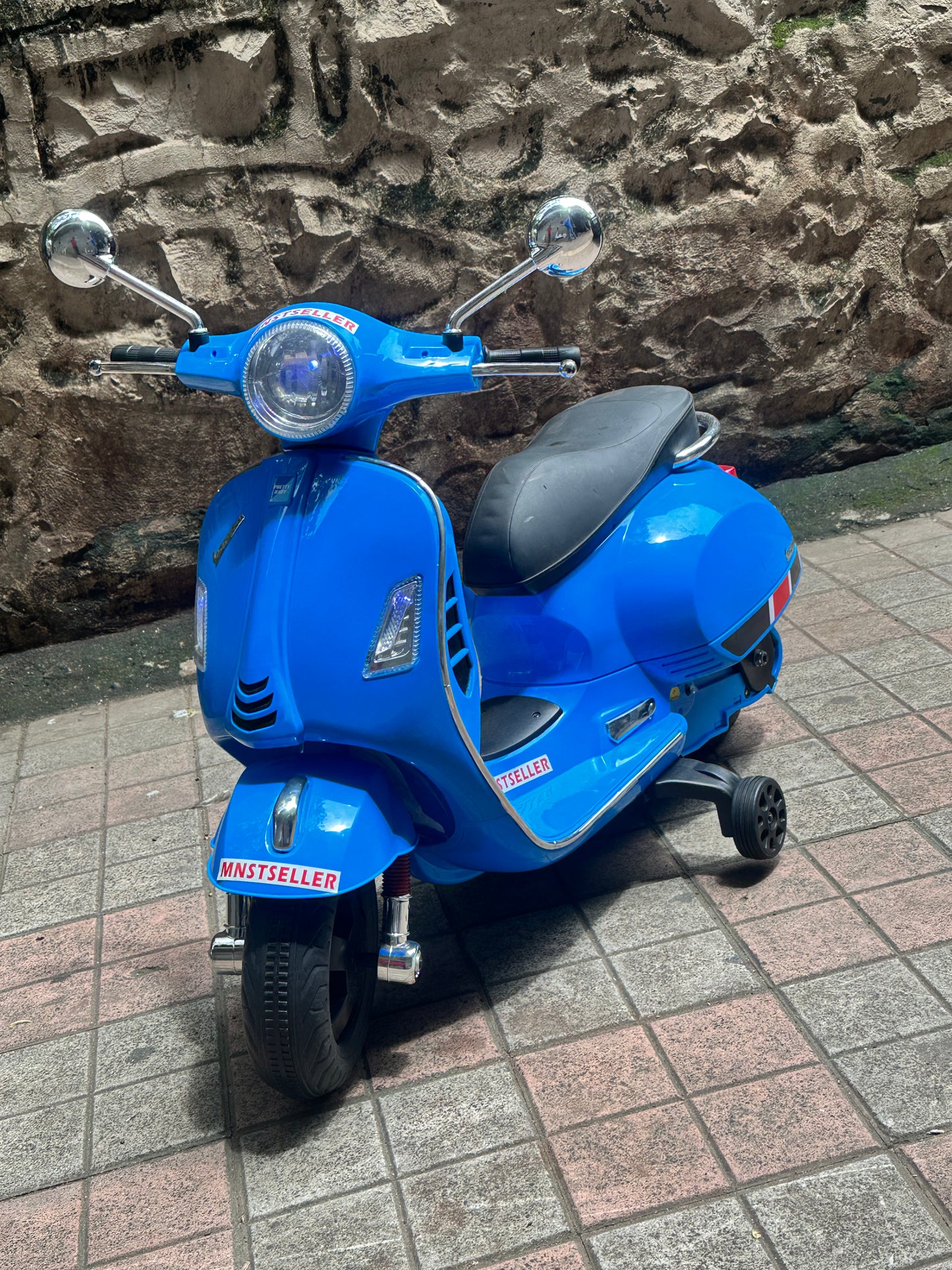 Vespa 12v 24v remote foot accelerator 2 to 7 year