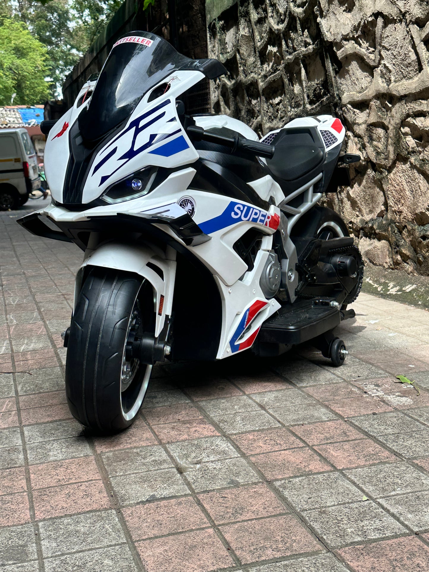 RR bike 24v battery operqted bike ride on