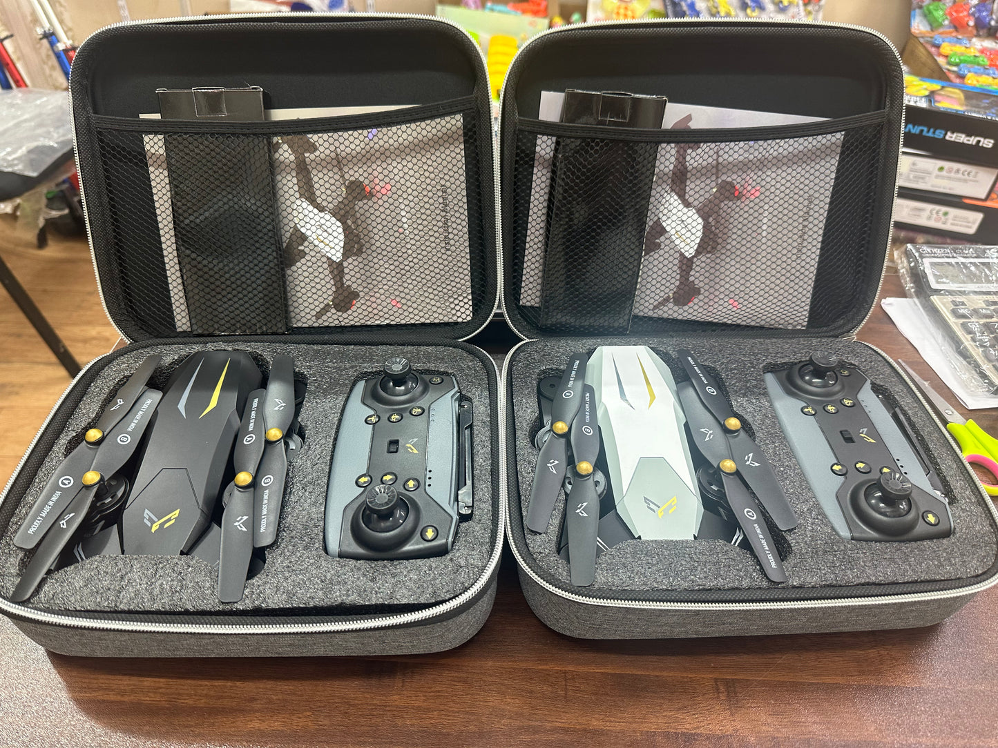 GARUDA 1080 BLACK| WiFi HD 1080P + 720 P FPV Dual Camera | PREMIUM BAG VERSION | Position Locking Drone