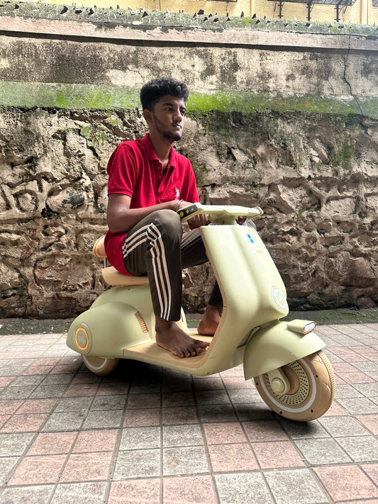 vespa kids 24v with remote big size 3 to 12 year