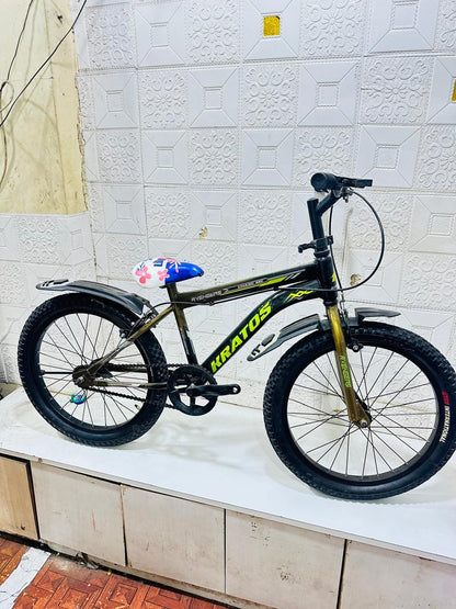 kratos avengers 20 inch black/gold colour