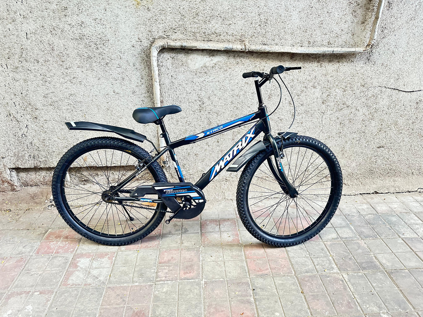 matrix model 24 inch color black and navy