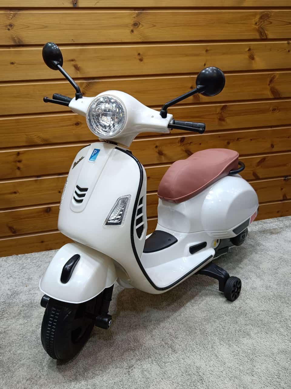 Vespa 12v 5000rs 24v 6000rs foot accelerator 2 to 7 year cb321 power full