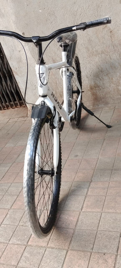roxy cycle  21  gear 26 inch 5500